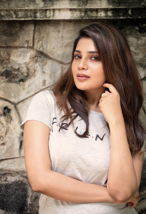 Aathmika Hot HD Photos Wallpapers Whatsapp DP
