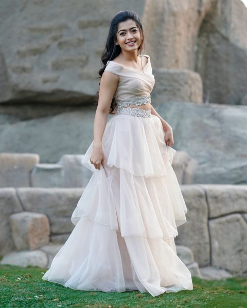 Actress Rashmika Mandanna Latest Photoshoot Pics HD