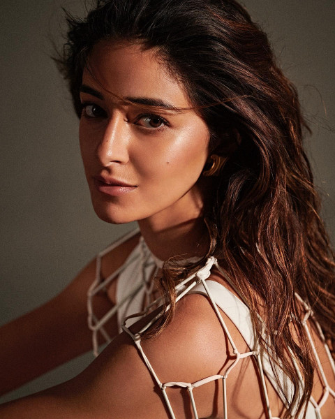 Ananya Panday Photo Download Full HD WhatsApp Dp Pics Free