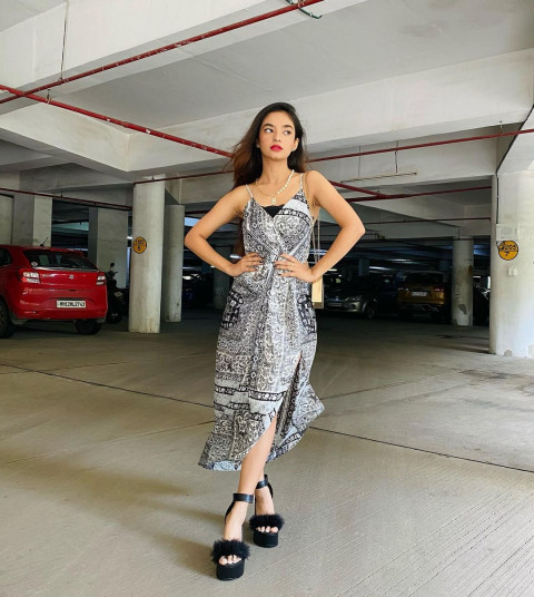 Anushka Sen Indian Tv Star Wallpaper Pic