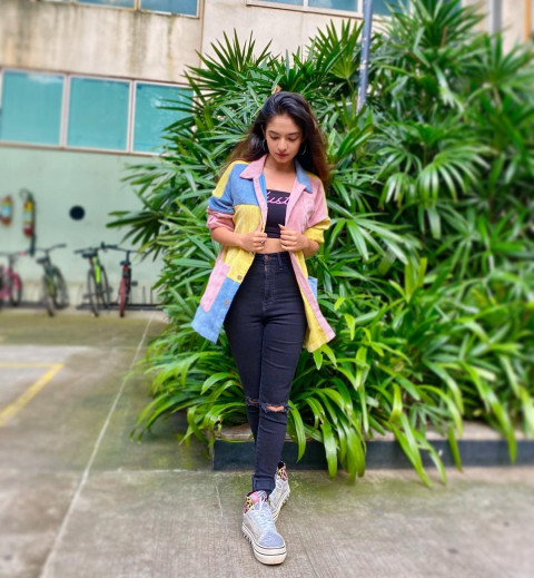 Anushka Sen Pictures Download HD Images