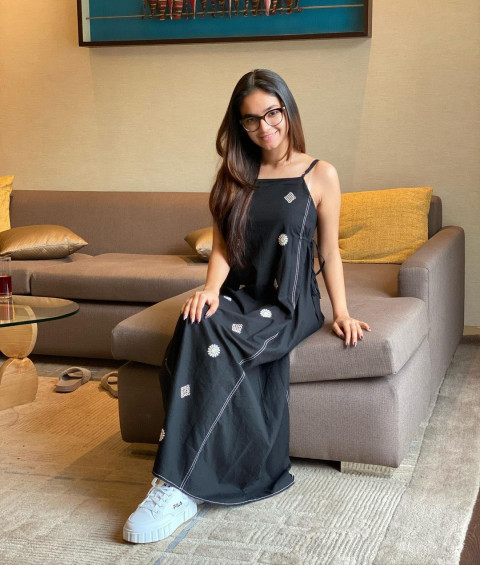 Anushka Sen TV Star Wallpaper Full HD Pics