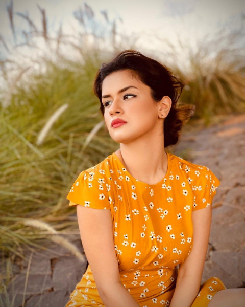 Avneet Kaur images Download HD Images