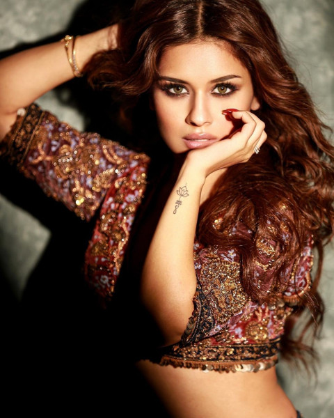 Avneet Kaur Photoshoot HD Wallpapers Mobile Photos