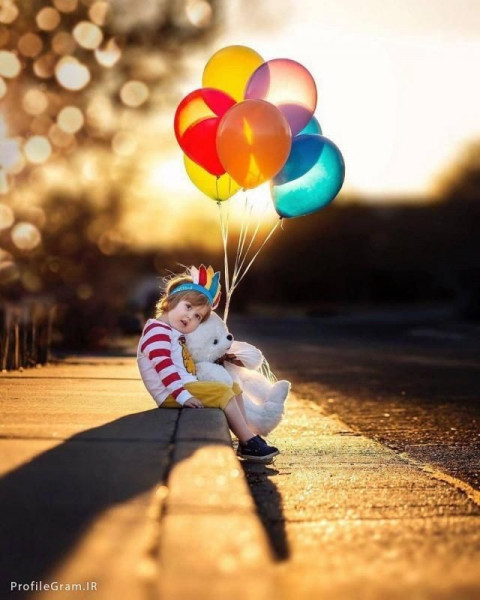 Baby Pose Wallpaper Download Pic Dp