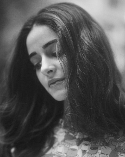 Beautiful Ananya Pandey HD Profile Pics Free