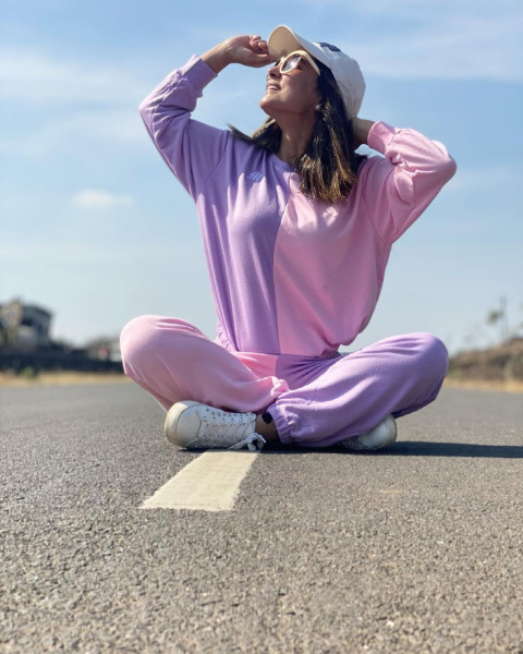 Beautiful Hina Khan Wallpaper For Mobile