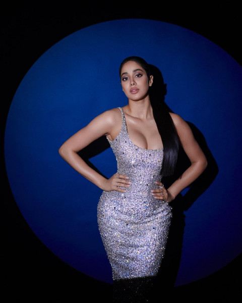 Beautiful Janhvikapoor Images Download Dp