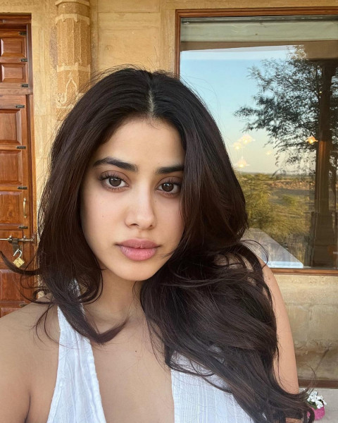 Beautiful Janhvikapoor Images Download Wp