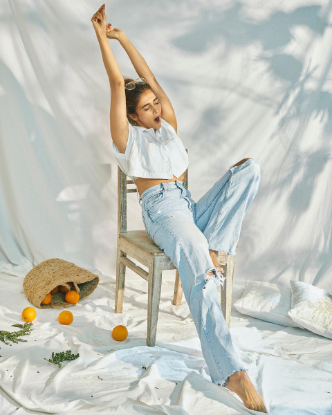 Beautiful Pooja Hegde HD Images Pic For WhatsApp DP