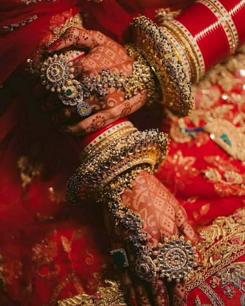 Beautiful Wedding Jewellery Photoshoot For Girls