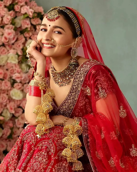 Beautiful Wedding Jewellery Photoshoot For Girls