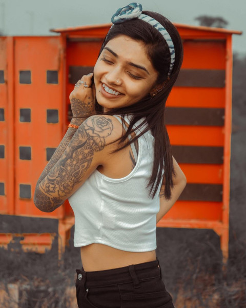 Beautiful  Wish Rathod Wallpapers Pictures for Mobile