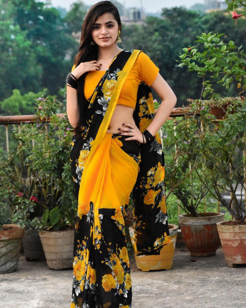 Cute Dipika Rana Full Body Pictures In Saree