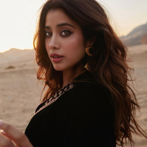 Cute Janhvi Kapoor Photoshoot Images Wp