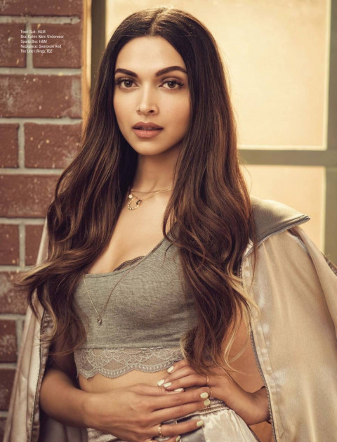 Deepika Padukone Hot Dp Images Mobile Wallpapers Pic