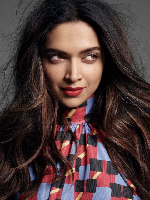 Deepika Padukone Hot DP Mobile Wallpapers Full HD