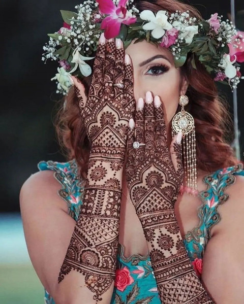 Dulhan Hand Mehandi Desing Pictures For Pre Wedding