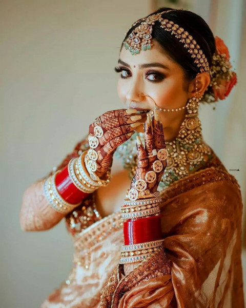 Dulhan Jewellery Photoshoot Wallpapers For Wedding