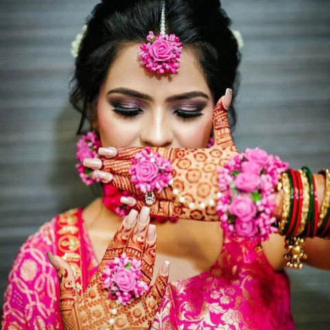 Dulhan Photoshoot Pose Ideas Pictures For Wedding