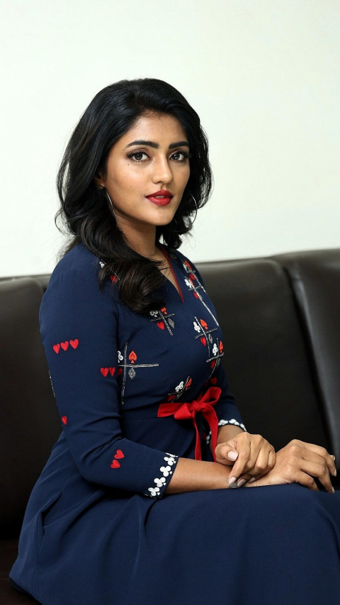 Eesha Rebba HD Photos & Wallpapers For Mobile