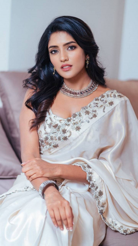 Eesha Rebba Hot Beautiful HD Photos Wallpapers