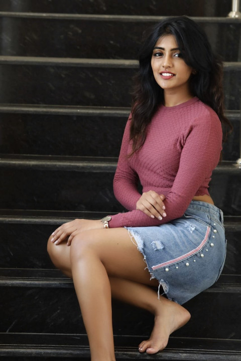 Eesha Rebba Hot Beautiful HD Photos Wallpapers