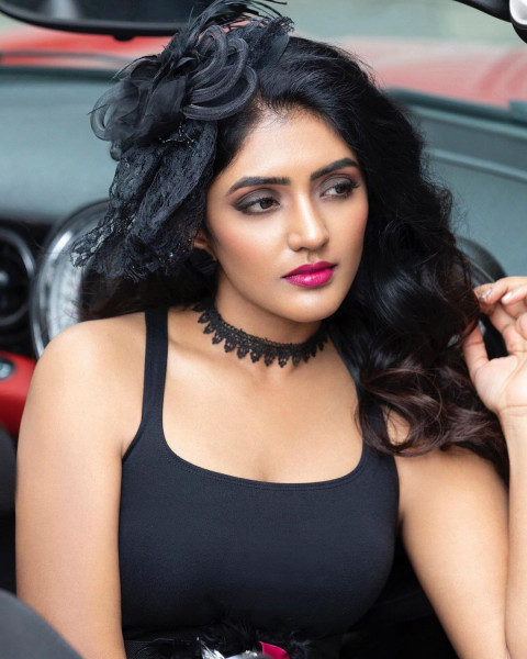 Eesha Rebba Latest Hot HD Photoshoot Photos Mobile Pics