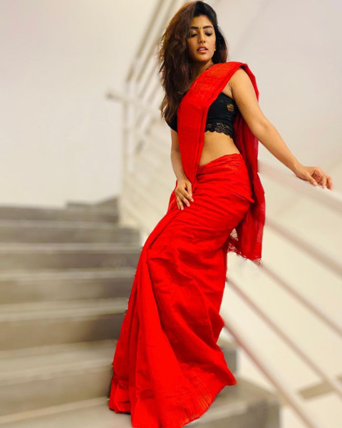 Eesha Rebba Photos Whatsapp Dp Wallpapers Mobile