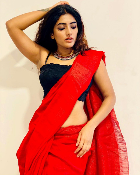 Eesha Rebba Photos Whatsapp Dp Wallpapers Mobile