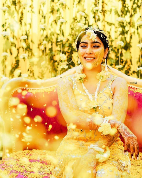 Haldi Photography Ideas For Wedding Pics