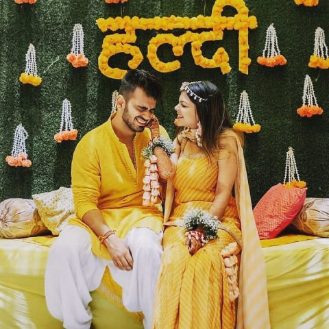Haldi Pre Wedding Photoshoot Dresse Pictures HD