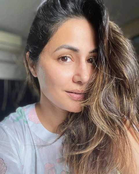 Hina Khan Tv Star Wallpaper Images Free Download