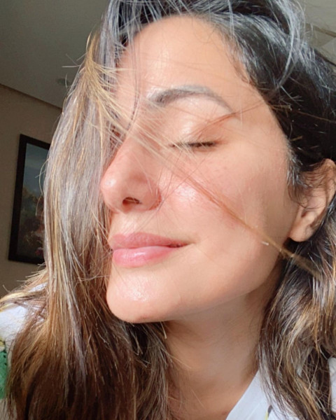 Hina Khan Tv Star Wallpaper Images Free Download