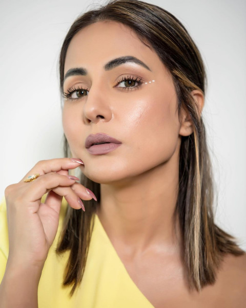 Hina Khan Tv Star Wallpaper Images Free Download