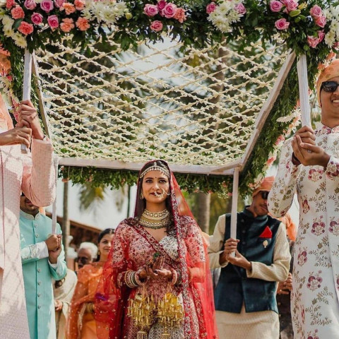 Indian pre Wedding Photoshoot Ideas Wallpapers HD Pics