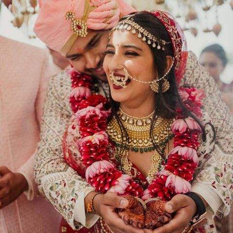 Indian pre Wedding Photoshoot Ideas Wallpapers HD Pics