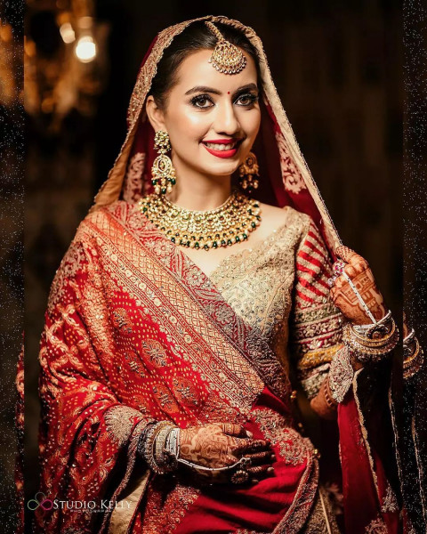 Indian Stylish Wedding Jewellery Photoshoot With Dulhan
