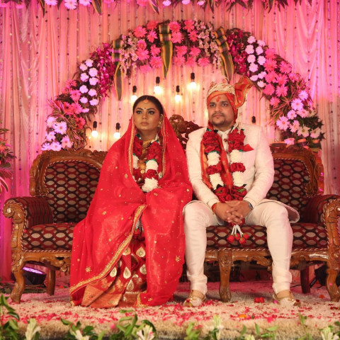 Indian Wedding Couple Photography Ideas Pictures