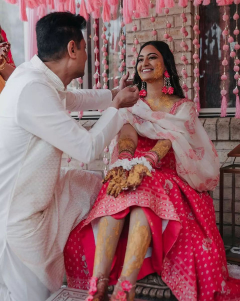 Indian Wedding Couple Portrait Images Download