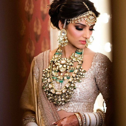 Indian Wedding Jewellery Photoshot Pose ideas Pictures