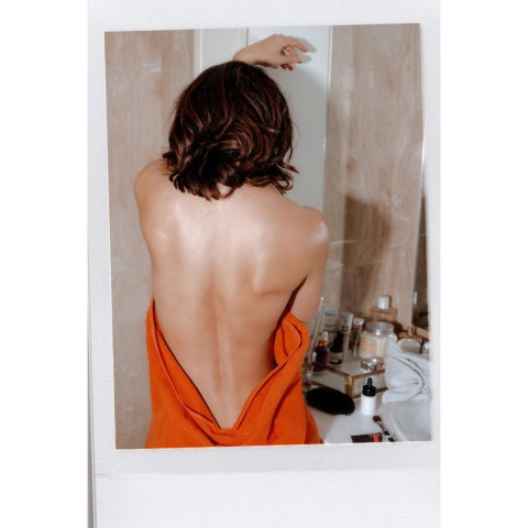 Jacqueline Fernandez Hot Images DP for Whatsapp Pics