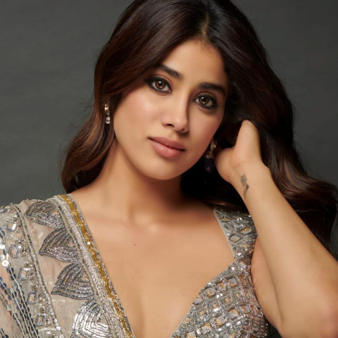 Janhvi Kapoor Hot Actress Wallpapers HD Media