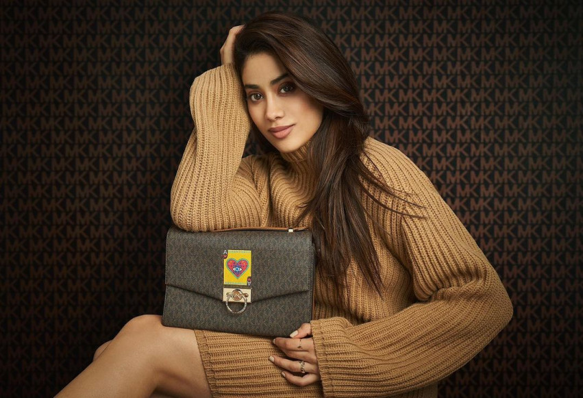 Janhvi Kapoor Hot Actress Wallpapers HD Photo