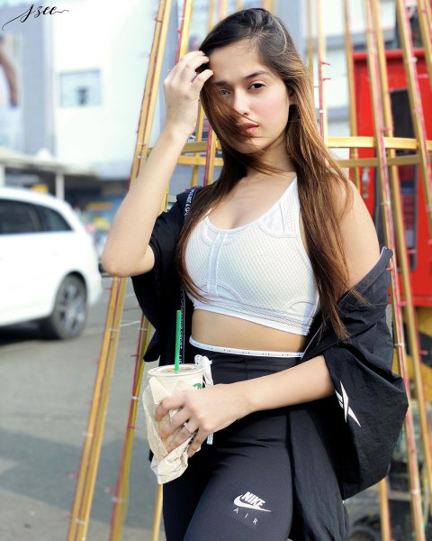 Jannat Zubair Beautiful Images Full Hd Dp