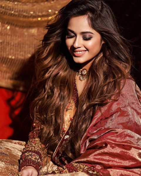 Jannat Zubair HD Photos Images Profile DP Pics