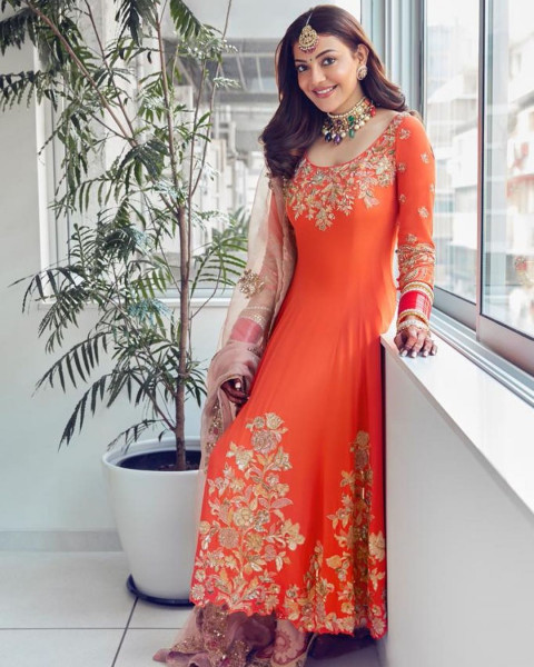 Kajal Agarwal Beautiful HD Photoshoot Mobile Wallpapers HD