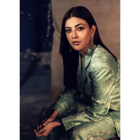 Kajal Agarwal Beautiful HD Pictures Mobile Wallpapers HD