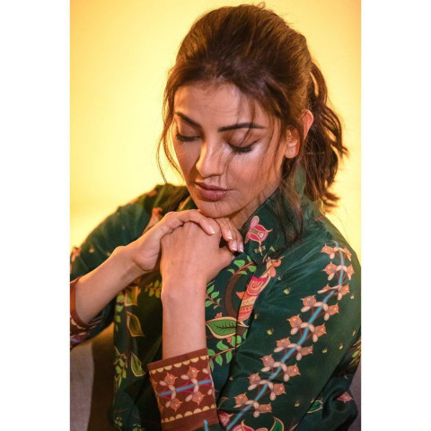 Kajal Agarwal Beautiful HD Pictures Mobile Wallpapers HD