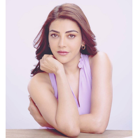 Kajal Agarwal Hot HD Photoshoot Mobile Wallpapers HD